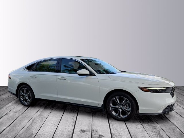 Certified 2024 Honda Accord EX image 7