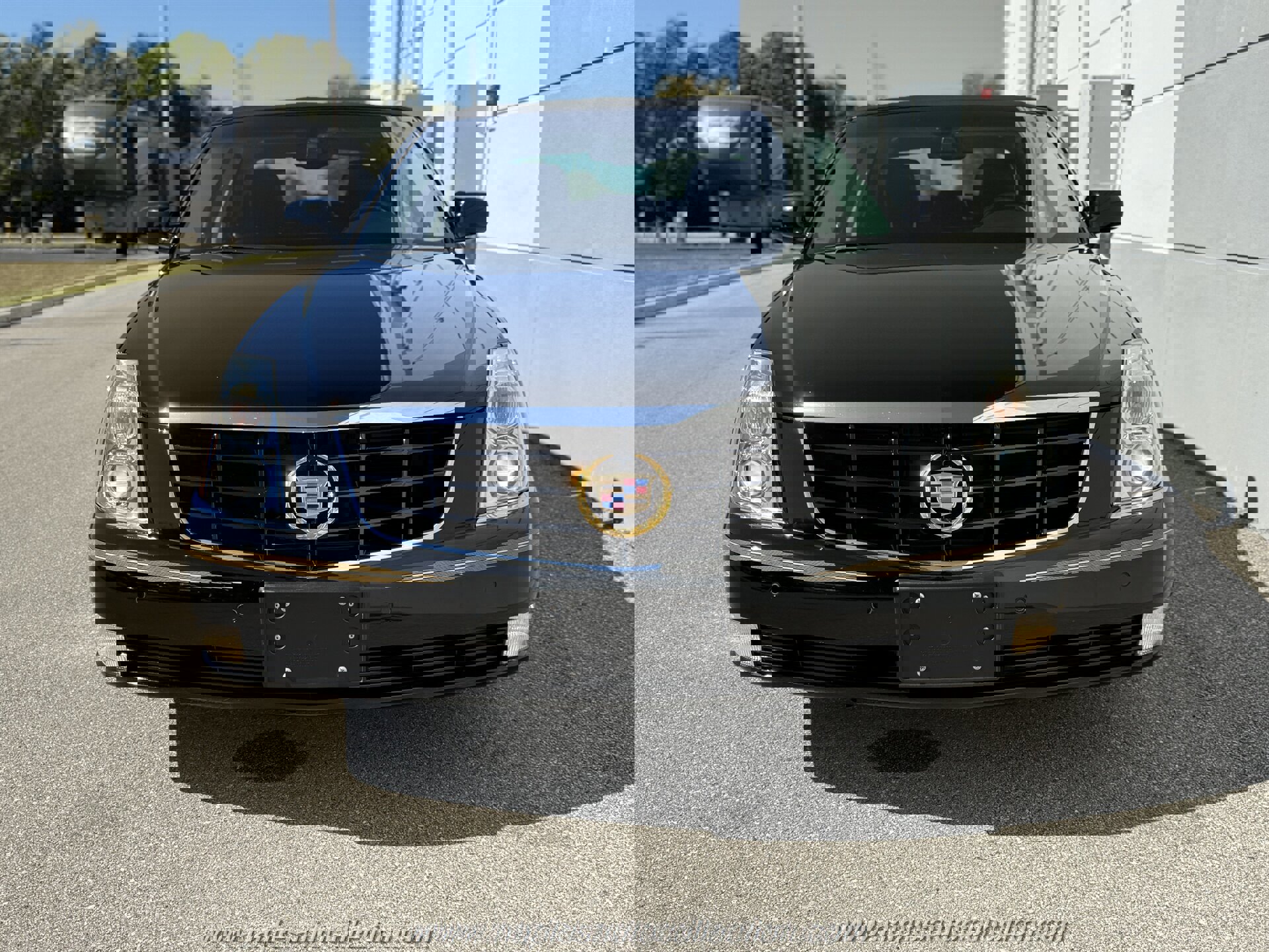 Used 2011 Cadillac DTS Premium image 12