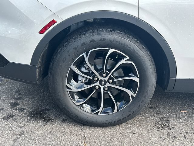 New 2026 Lincoln Nautilus Premier w/ Equipment Group 102A AWD/4WD image 18