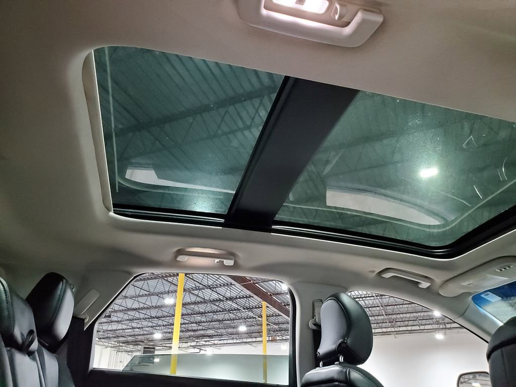 Used 2015 Ford Edge Sport w/ Equipment Group 401A image 21