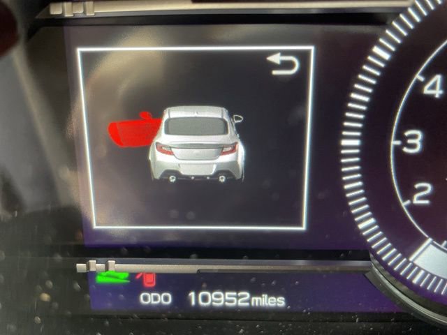 Used 2024 Toyota GR86 Premium image 10