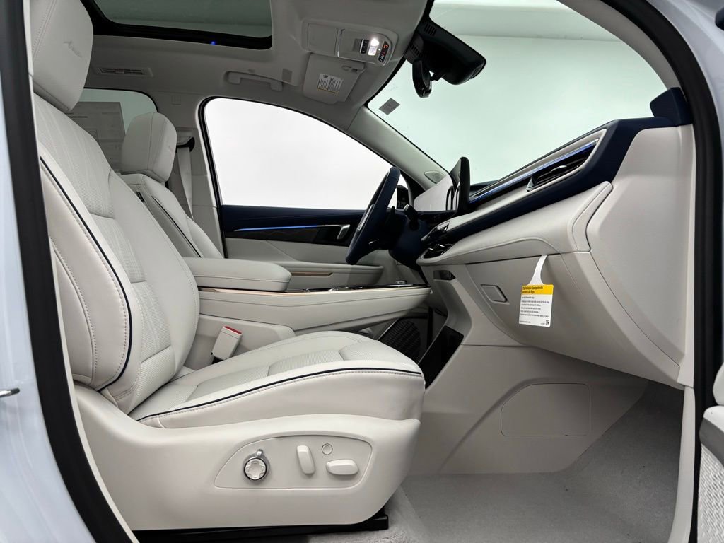 New 2026 Buick Enclave Avenir image 39