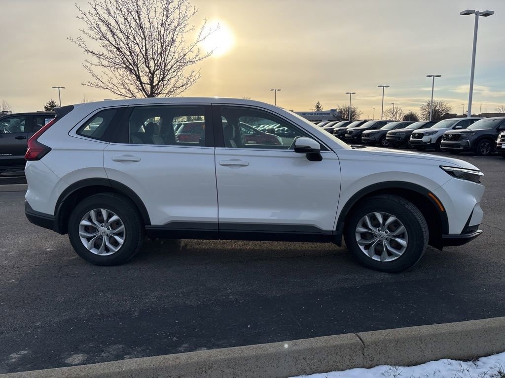 Used 2023 Honda CR-V LX image 11