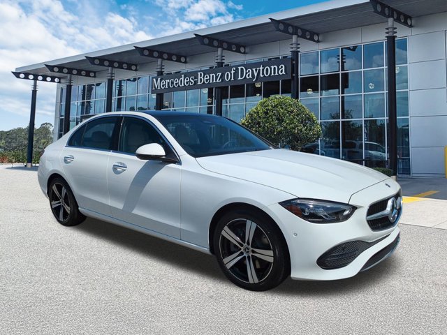 Used 2025 Mercedes-Benz C 300 Sedan image 2