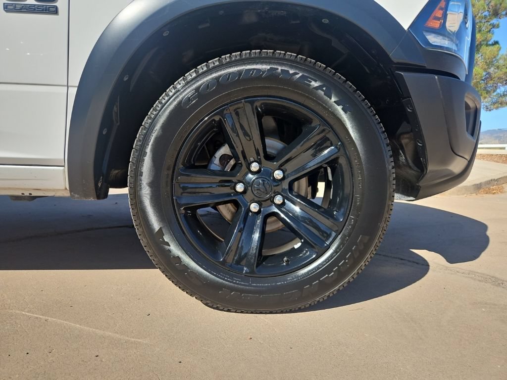 Used 2024 RAM 1500 Classic Warlock RWD image 10