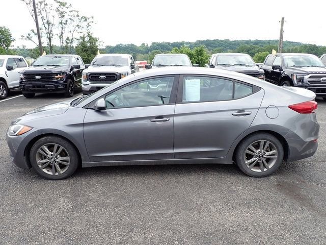 Used 2018 Hyundai Elantra SEL FWD image 2