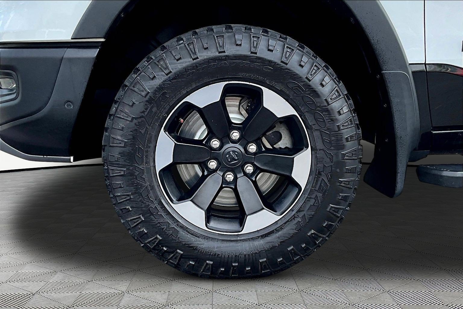 Used 2019 RAM 1500 Rebel w/ Level 2 Equipment Group AWD/4WD image 34