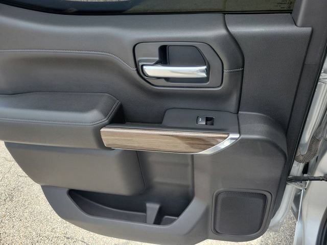 Used 2020 Chevrolet Silverado 1500 RST w/ Texas Edition RWD image 14