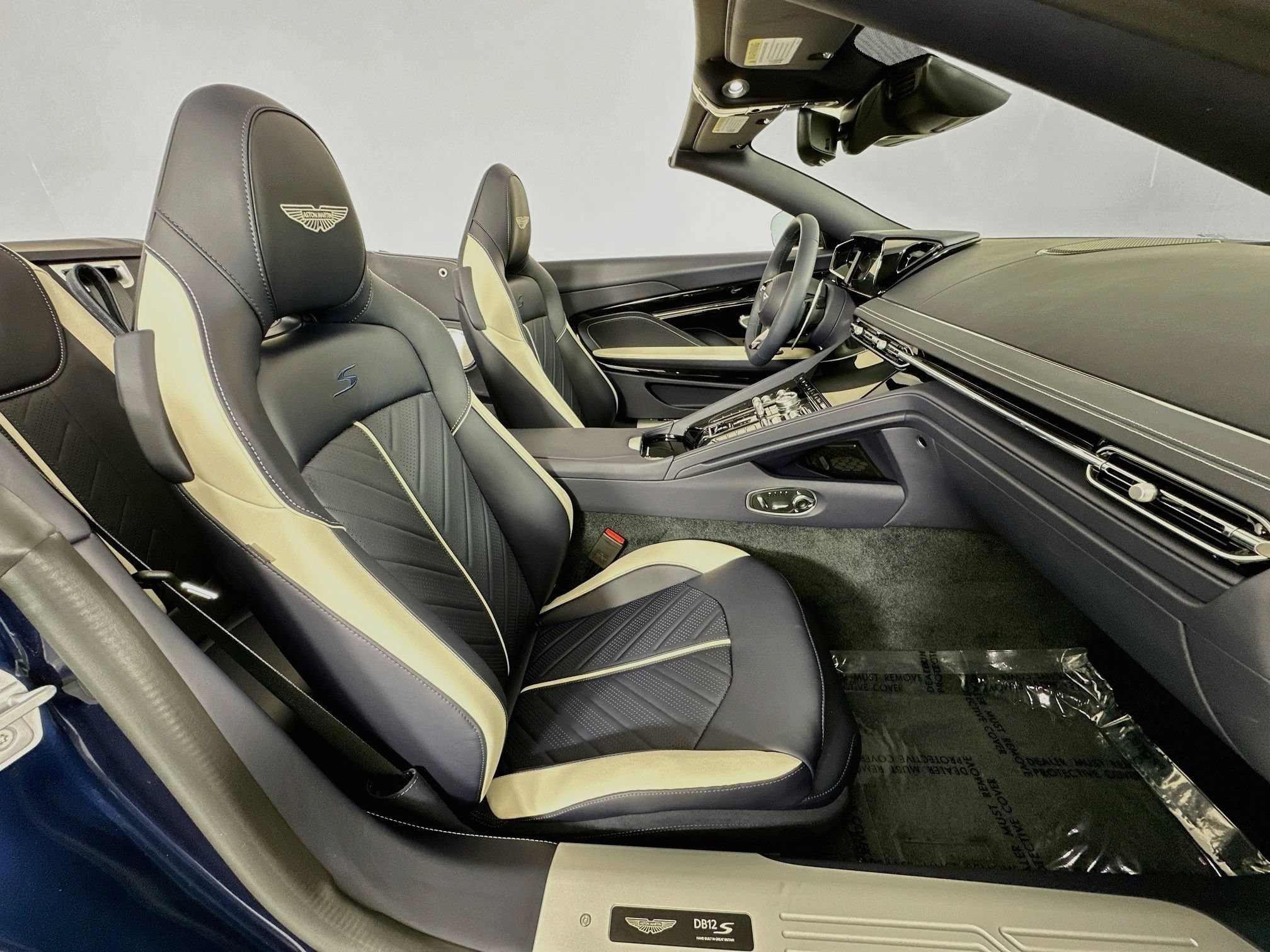 New 2026 Aston Martin DB12 Convertible RWD image 25