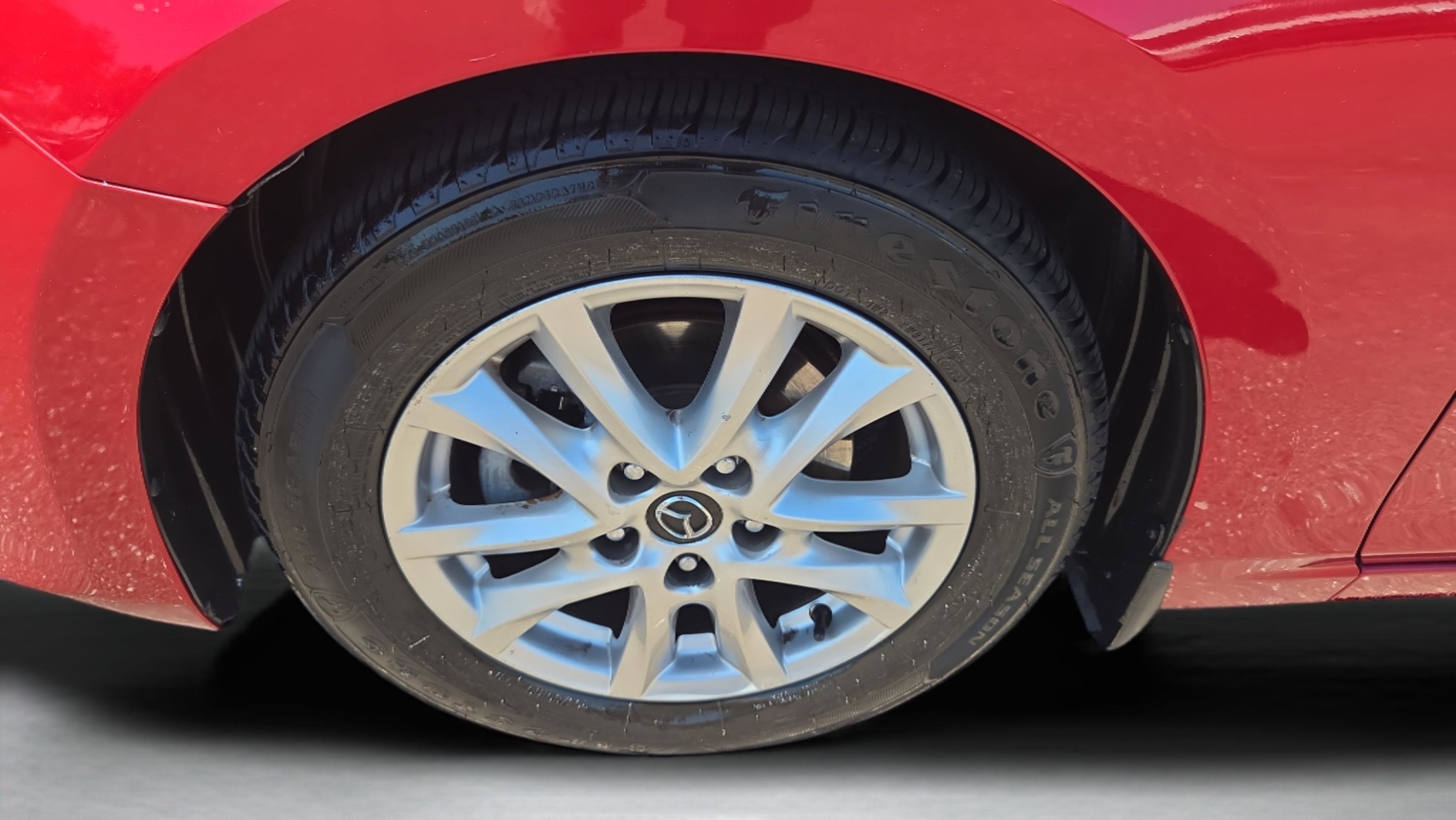 Used 2016 MAZDA MAZDA3 i Touring image 29