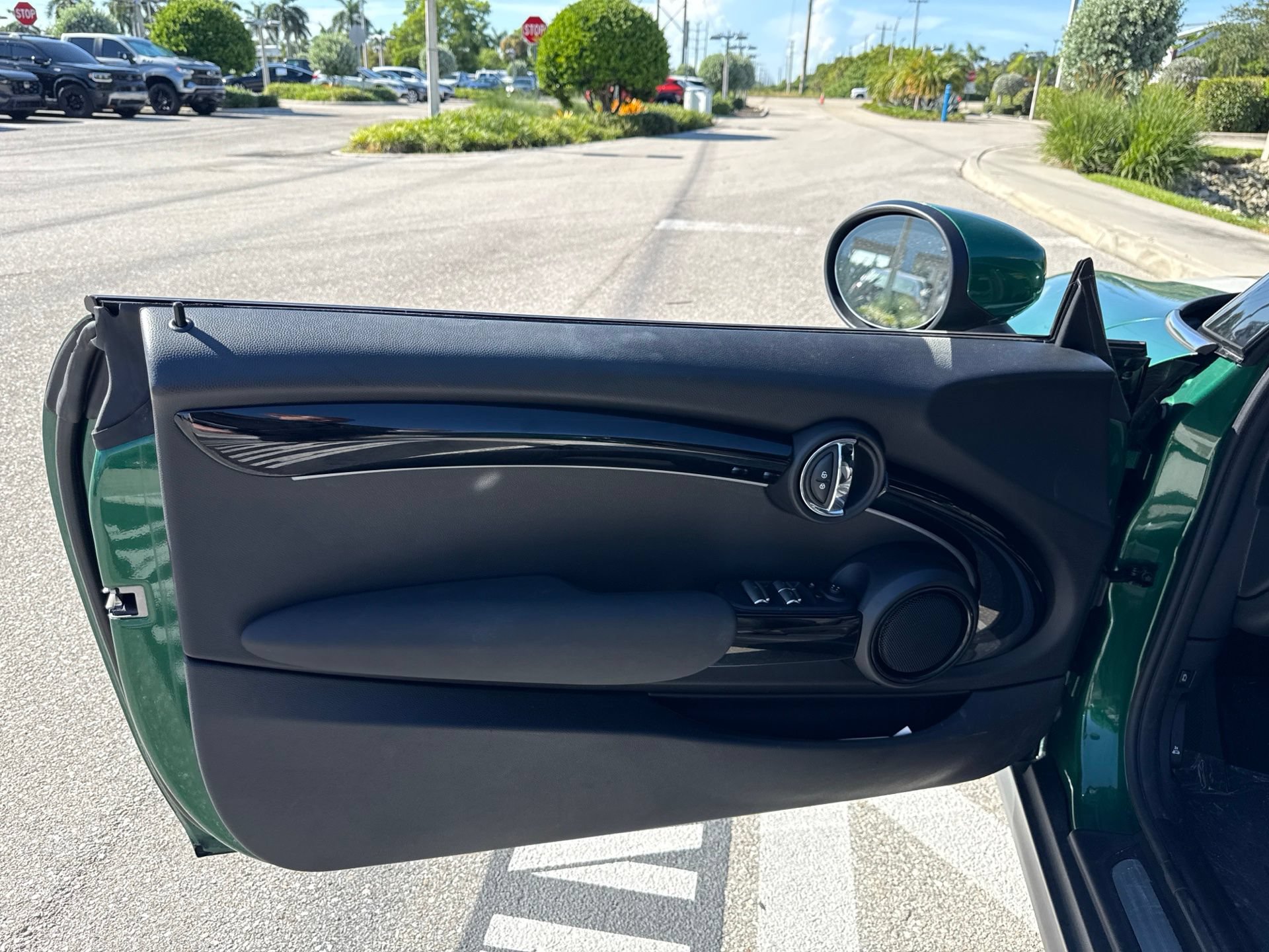Used 2024 MINI Cooper S FWD image 15
