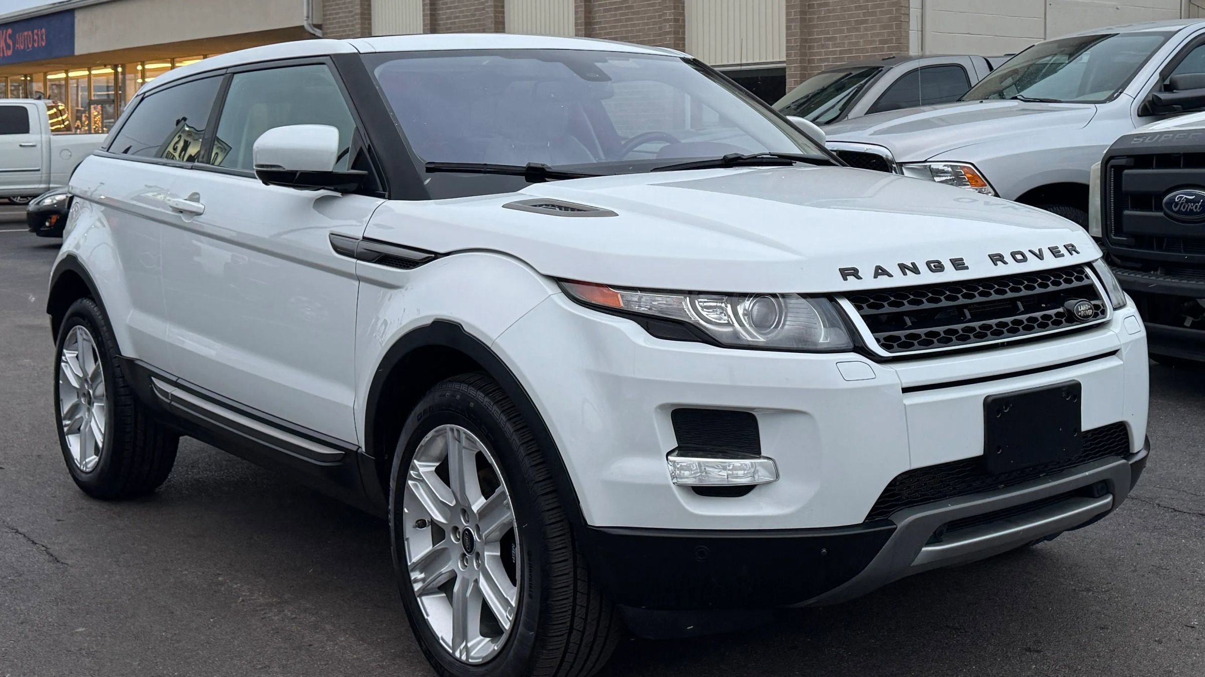 Used 2013 Land Rover Range Rover Evoque Pure Premium image 4