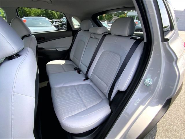 Used 2023 Hyundai Kona SEL AWD/4WD image 23