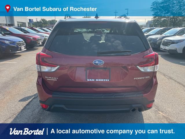 Certified 2024 Subaru Forester Premium AWD/4WD image 4