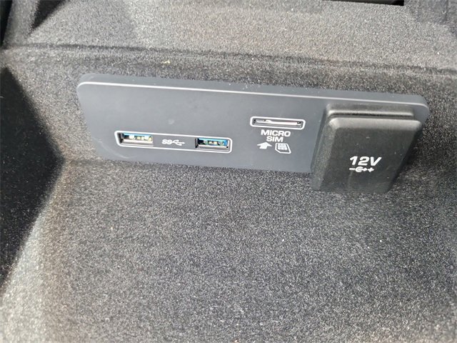 Used 2020 Land Rover Range Rover Velar SV Autobiography Dynamic image 29