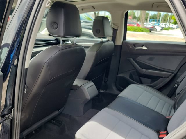 Used 2026 Volkswagen Jetta SE FWD image 7