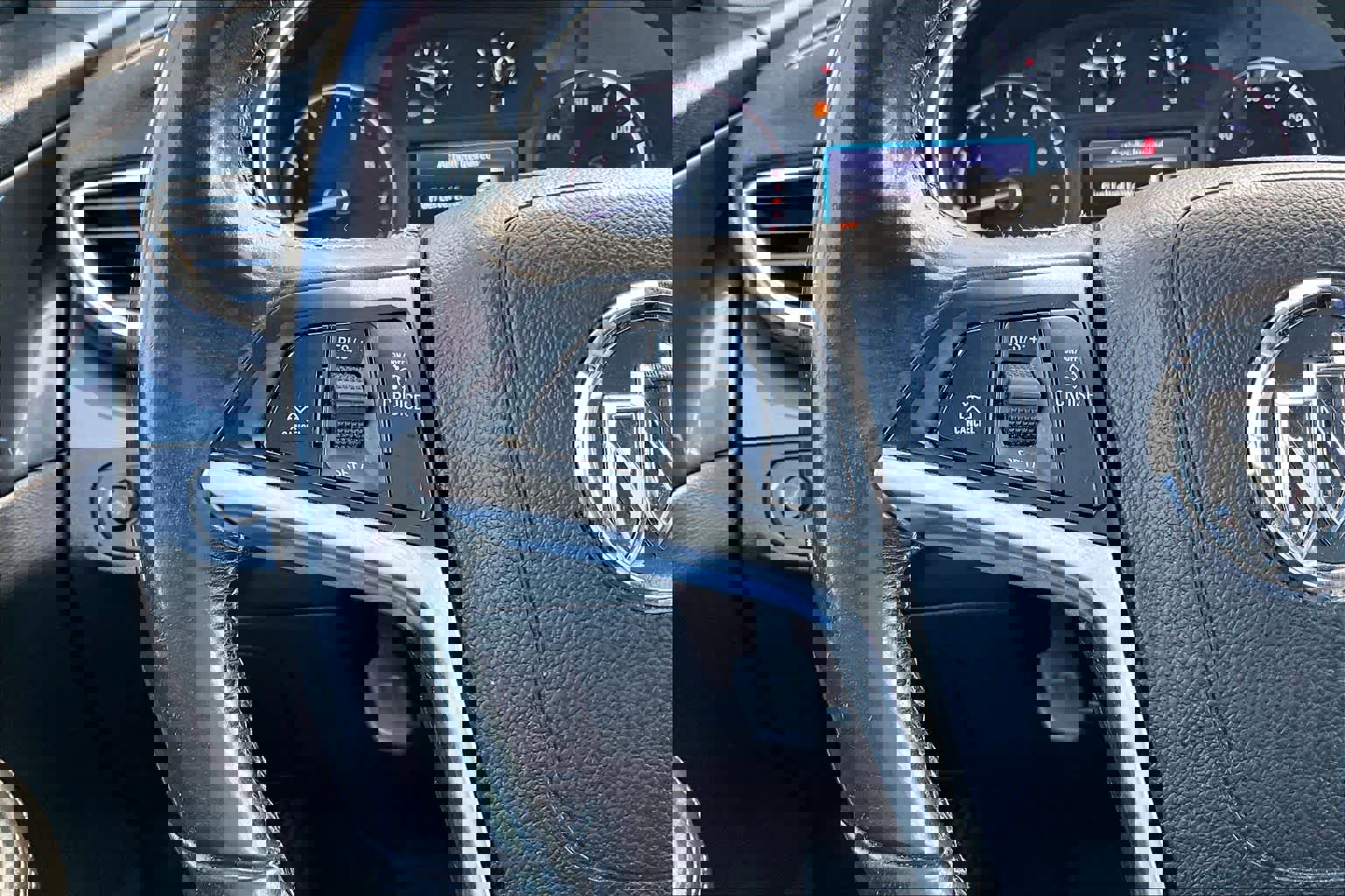 Used 2020 Buick Encore Preferred image 23