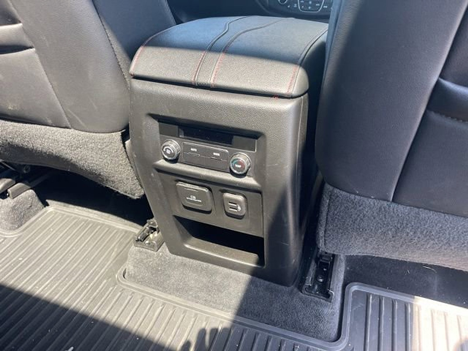 Certified 2023 Chevrolet Traverse RS image 27