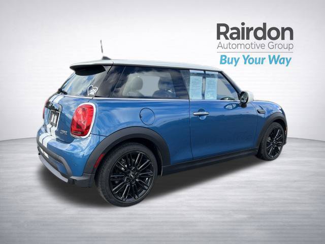 Used 2022 MINI Cooper 2-Door Hardtop FWD image 7