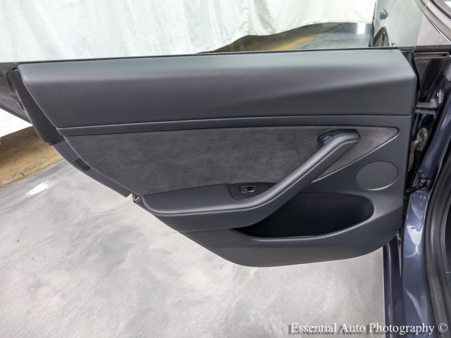 Used 2021 Tesla Model 3 Performance image 37