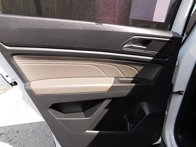 Used 2022 Volkswagen Atlas SE image 11