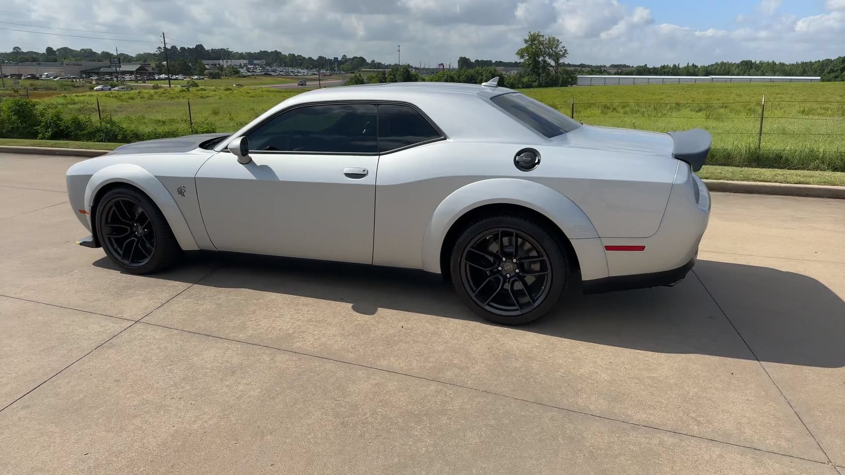 Used 2023 Dodge Challenger SRT Hellcat RWD image 5