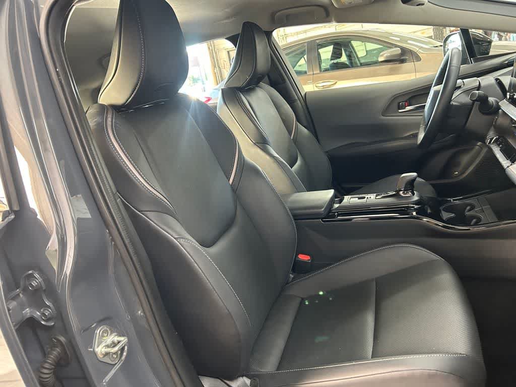 Used 2023 Toyota Prius XLE FWD image 14