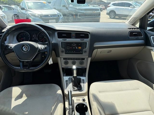 Used 2017 Volkswagen Golf S AWD/4WD image 20