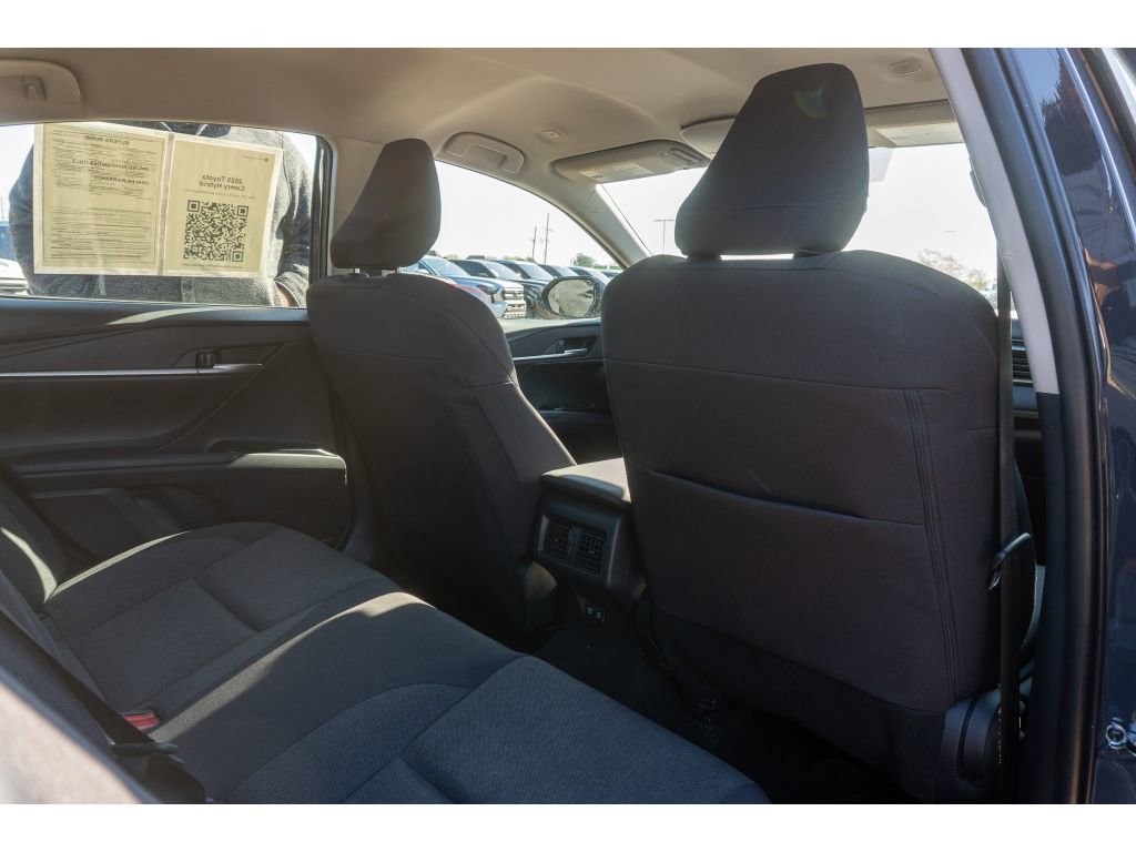 Used 2025 Toyota Camry LE FWD image 15