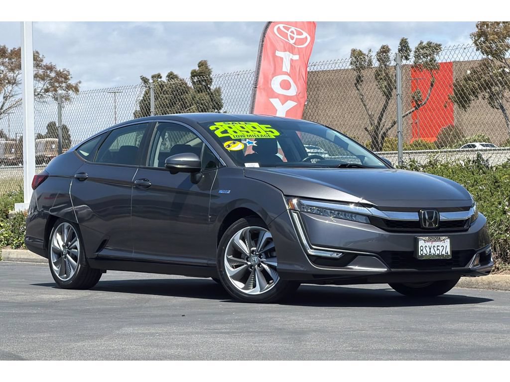 Used 2020 Honda Clarity Touring image 2