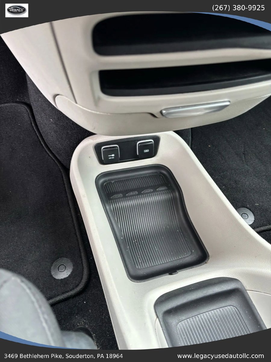 Used 2018 Chrysler Pacifica Touring Plus w/ Tire & Wheel Group image 50