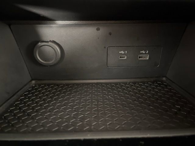 Used 2024 Nissan Pathfinder SV image 28