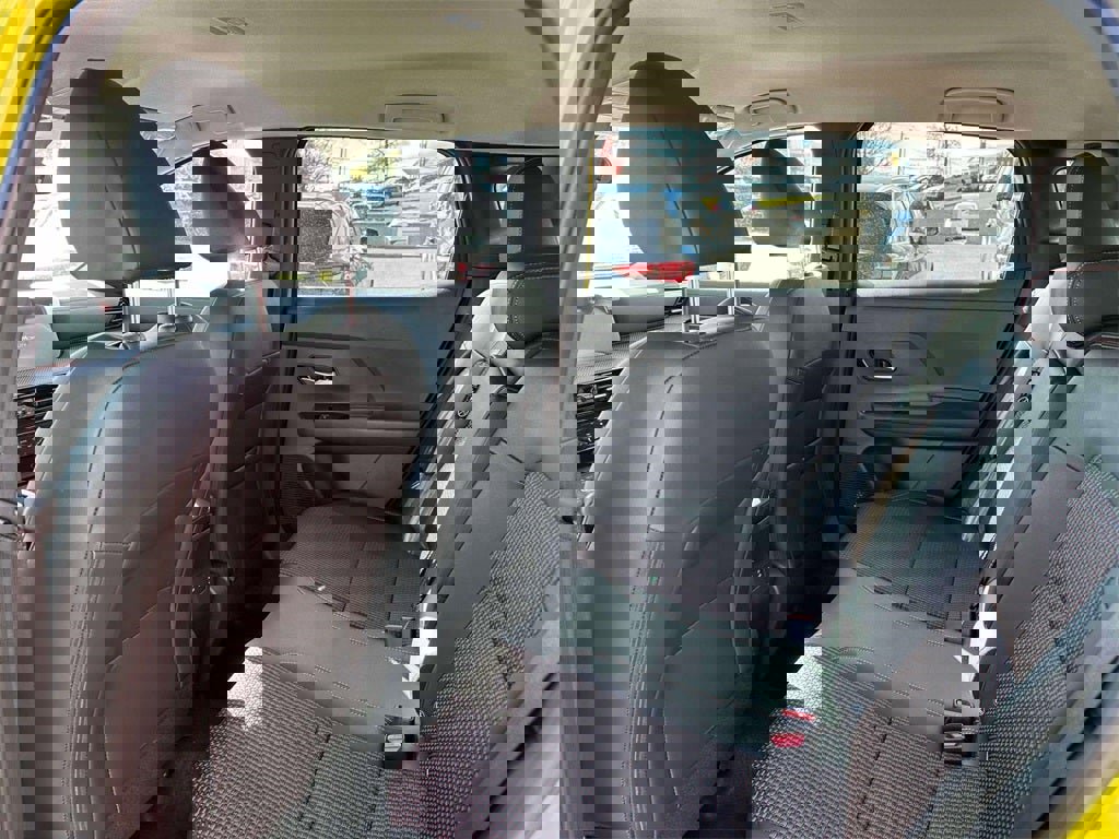 New 2026 Nissan Kicks SR w/ Cold Weather Package image 8