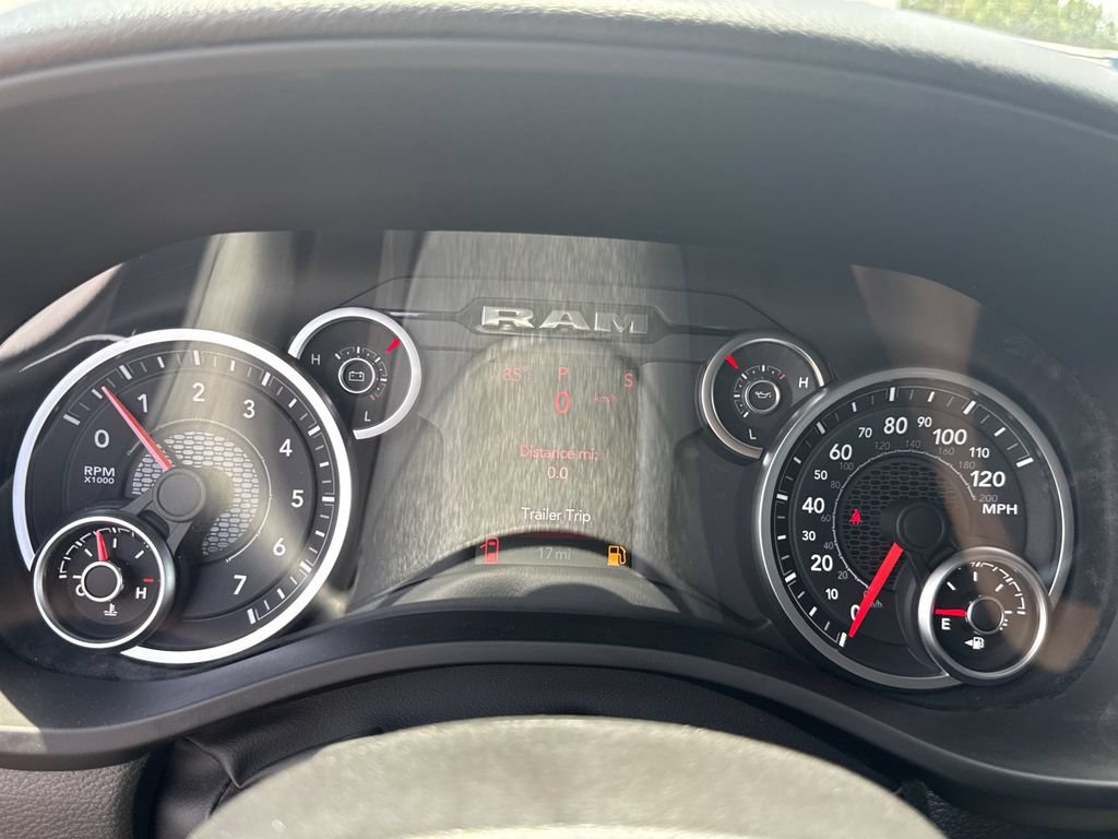 New 2026 RAM 1500 Tradesman AWD/4WD image 18