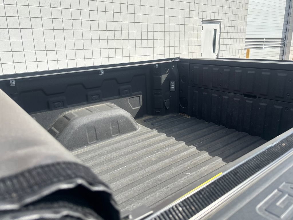 Used 2021 GMC Sierra 1500 AT4 w/ AT4 Value Package image 35