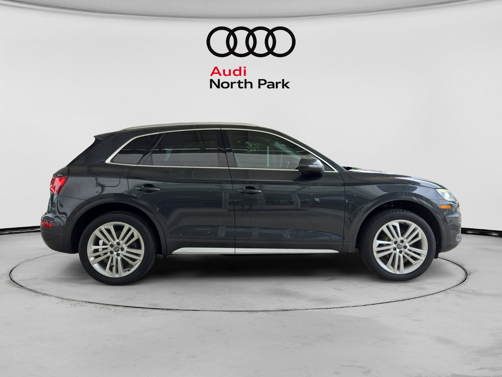 Used 2018 Audi Q5 2.0T Premium Plus w/ Premium Plus Package AWD/4WD image 6