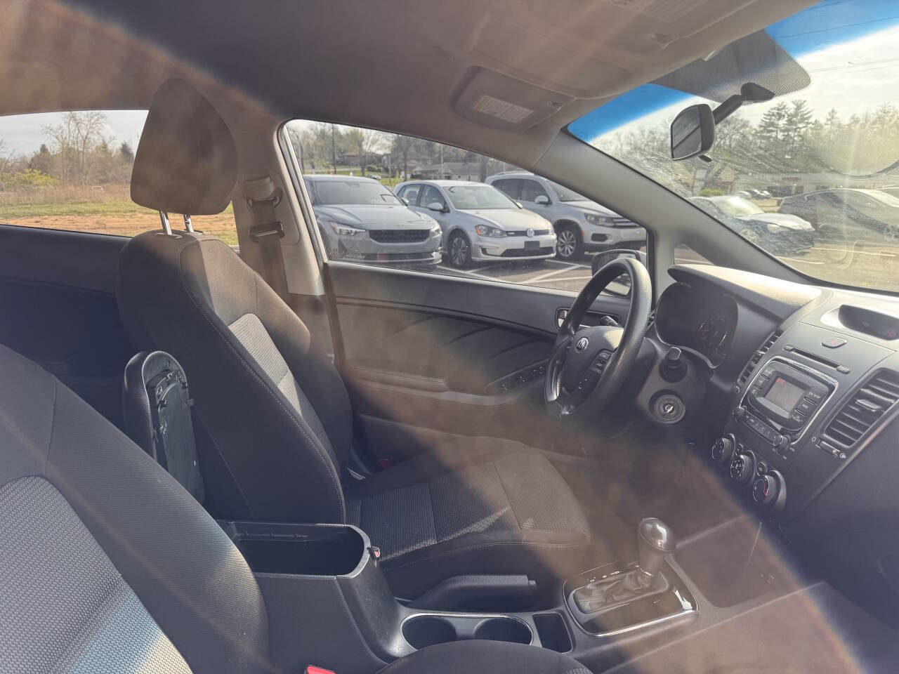 Used 2017 Kia Forte LX image 20