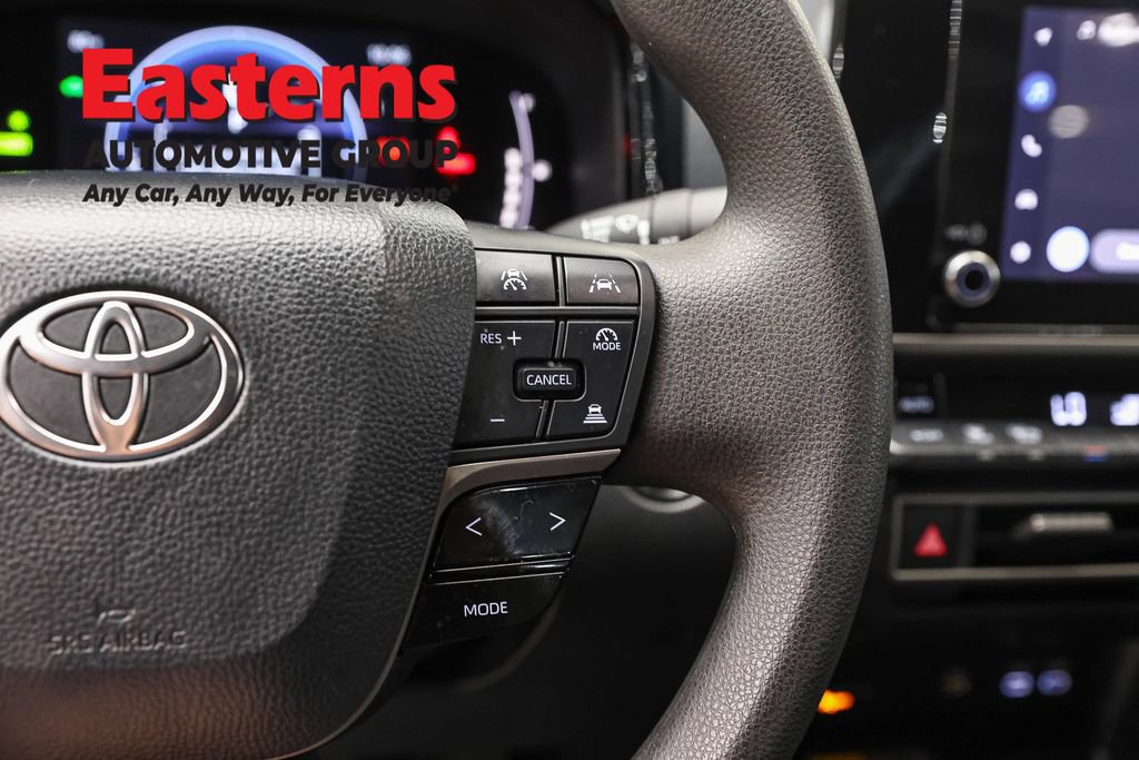 Used 2026 Toyota Camry LE FWD image 18