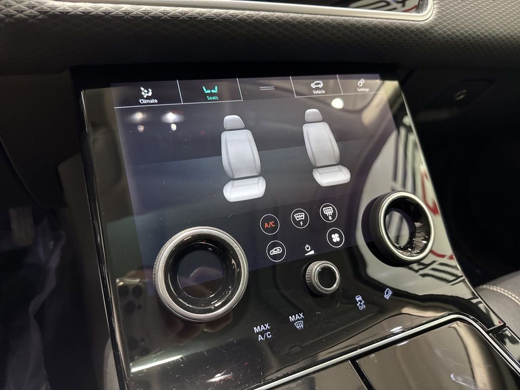 Used 2019 Land Rover Range Rover Velar S image 27