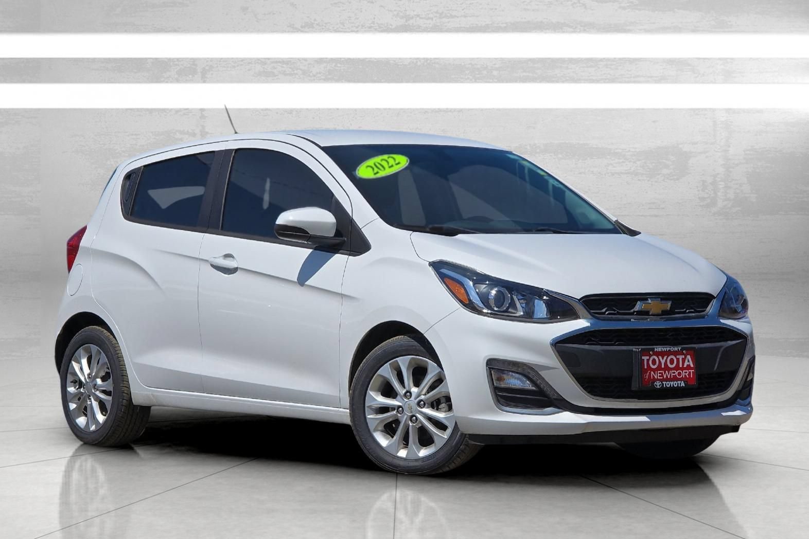 Used 2022 Chevrolet Spark LT FWD image 2