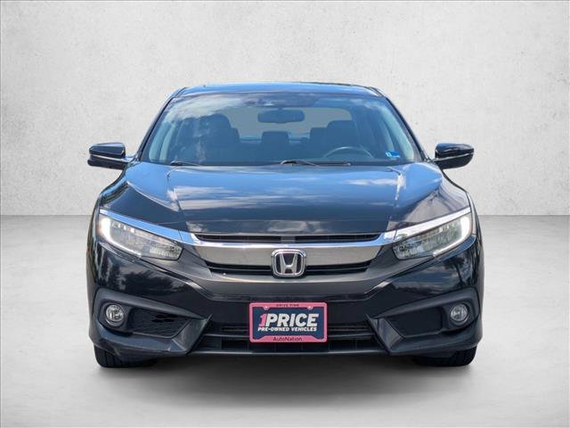 Used 2016 Honda Civic Touring image 2
