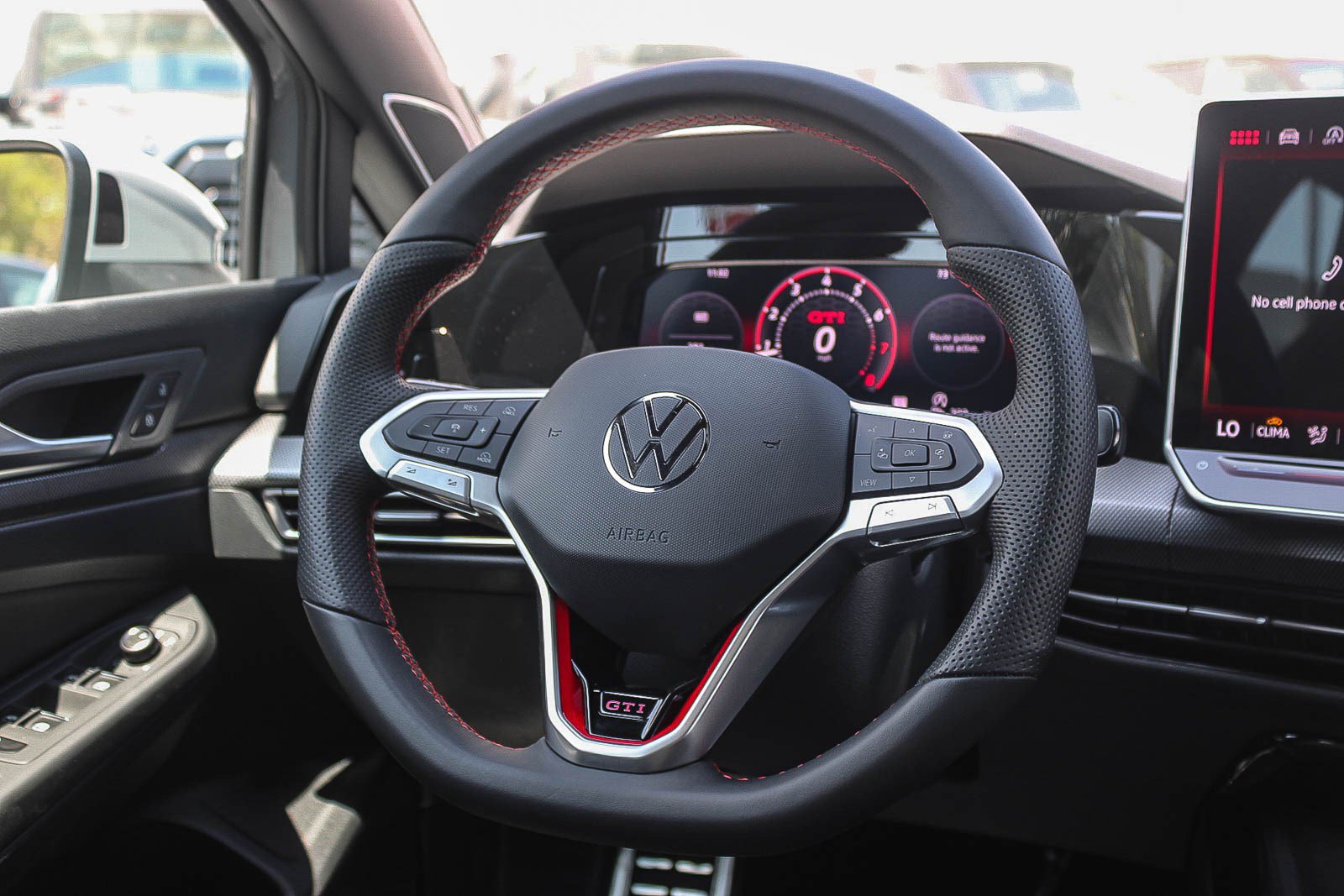 Used 2026 Volkswagen GTI SE FWD image 17