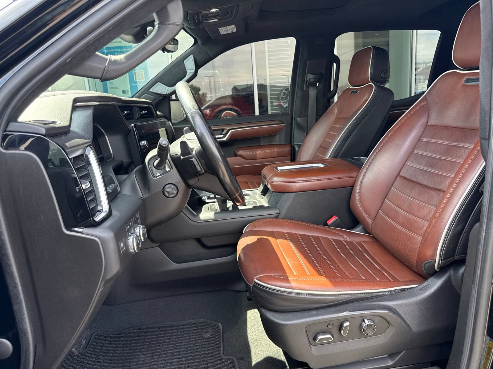 Used 2022 GMC Sierra 1500 Denali Ultimate AWD/4WD image 21