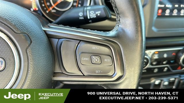 Used 2021 Jeep Gladiator Willys image 13