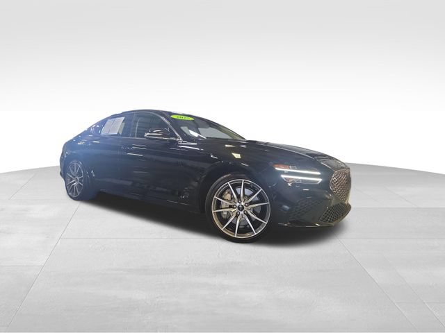 Used 2025 Genesis G70 2.5T RWD image 8