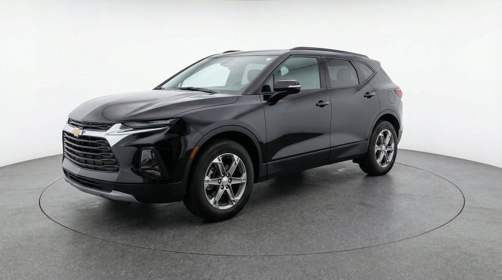 Used 2025 Chevrolet Blazer LT FWD image 3