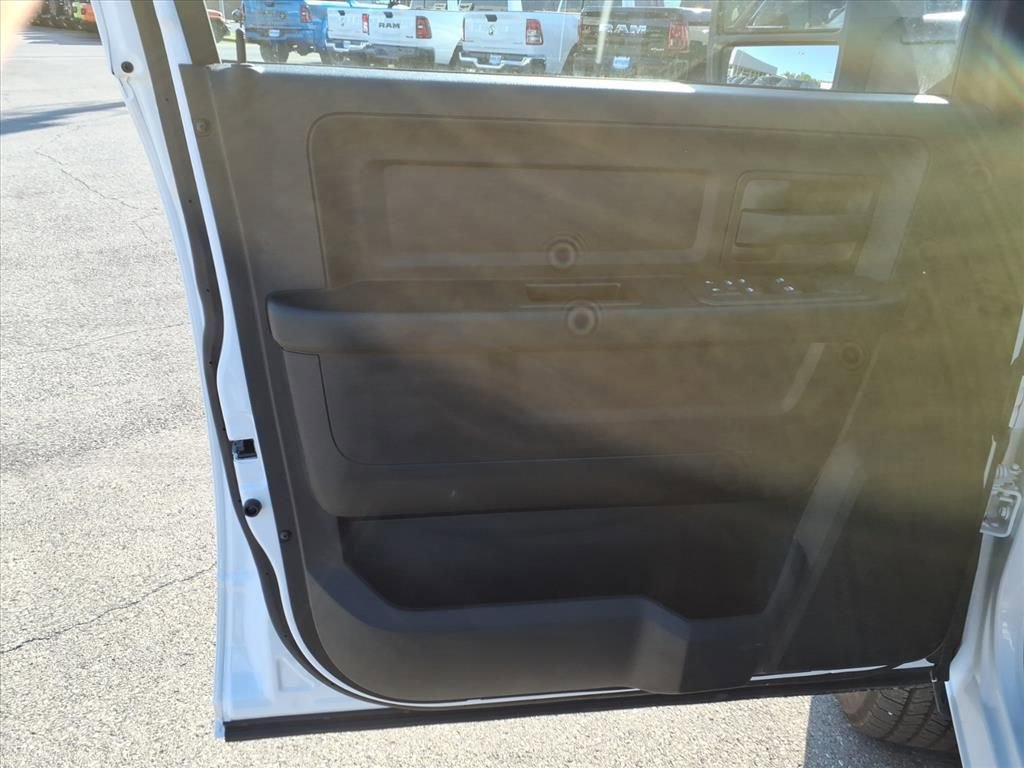 New 2026 RAM 2500 Tradesman w/ Chrome Appearance Group image 8