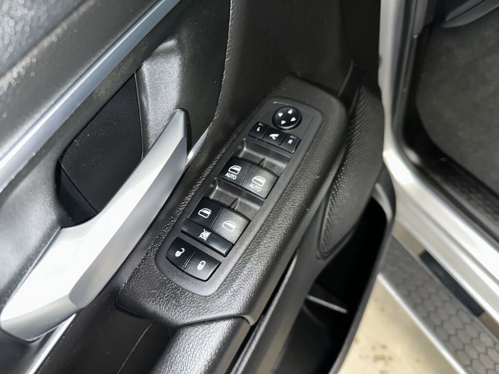 Used 2024 RAM 1500 Big Horn AWD/4WD image 5