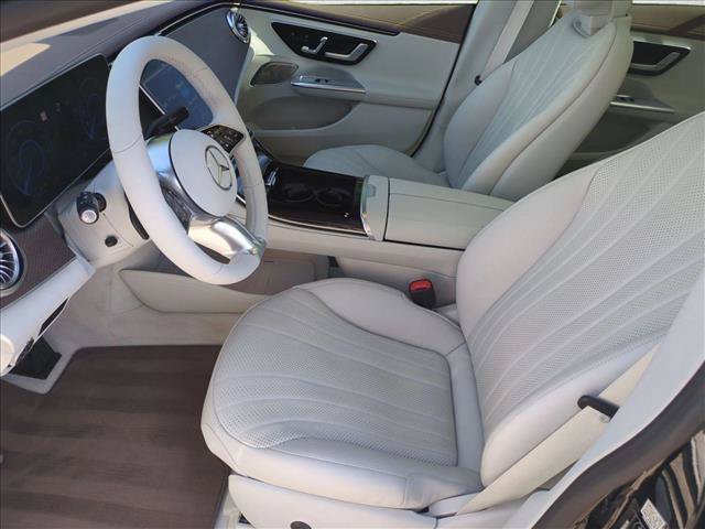 Certified 2023 Mercedes-Benz EQE 500 4MATIC Sedan image 17