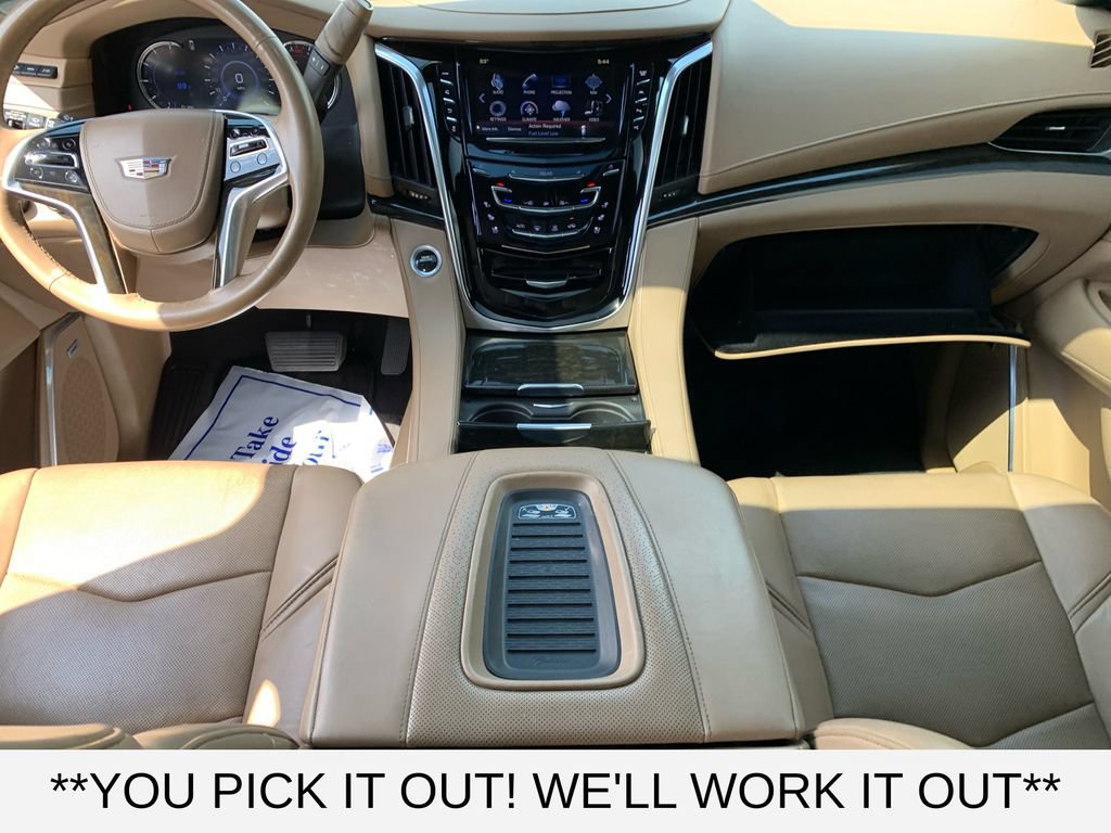 Used 2019 Cadillac Escalade ESV Platinum AWD/4WD image 25